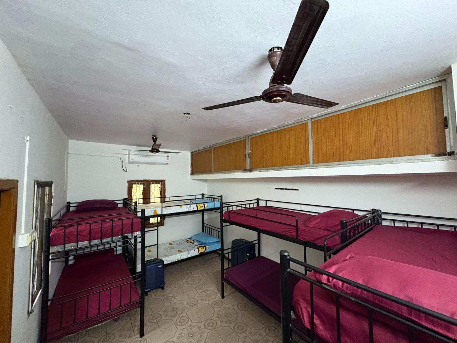 Hostel Madras Εξωτερικό φωτογραφία